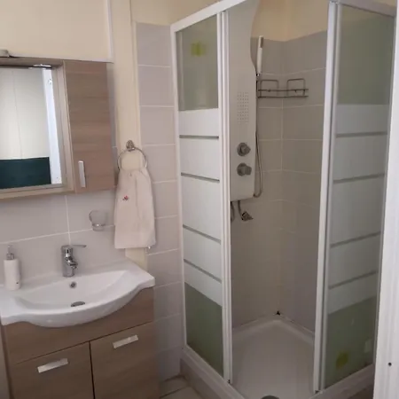 Feriehus Mersinera Paradise Garden 2 *