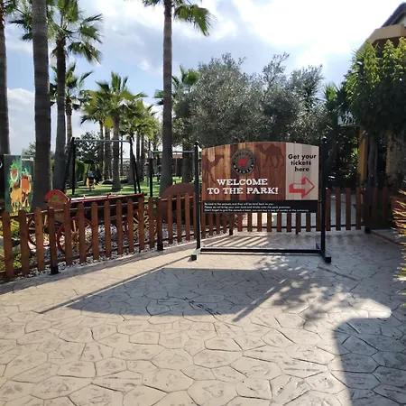 Ferienhaus Mersinera Paradise Garden 2